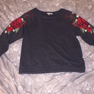 Grey Crew Neck with Rose embroidery, size L.